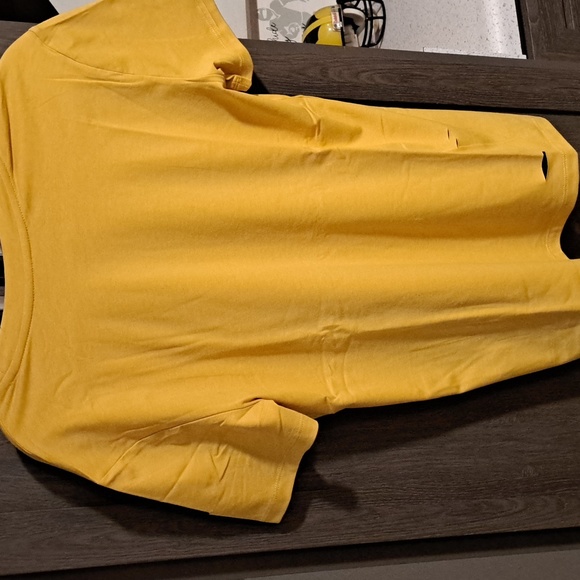 ♥️New yellow California distressed tshirt - Picture 11 of 12